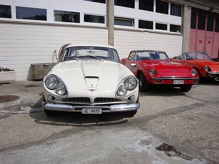 2010-05 Jensen Car Club zu Besuch 015.jpg